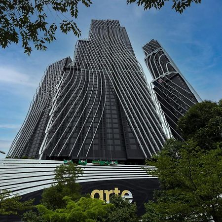Arte Mont Kiara Aparthotel กัวลาลัมเปอร์ ภายนอก รูปภาพ Arte S KL